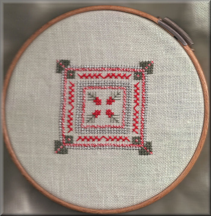 HolidayBerriesCrossStitchbyNita HolidayBerriesCrossStitchbyNita