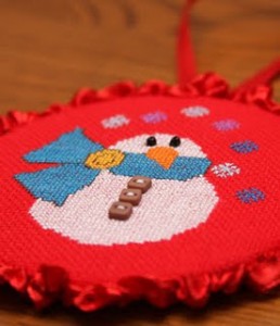 MeariLittleSnowmanCrossStitch-Detail MeariLittleSnowmanCrossStitch-Detail